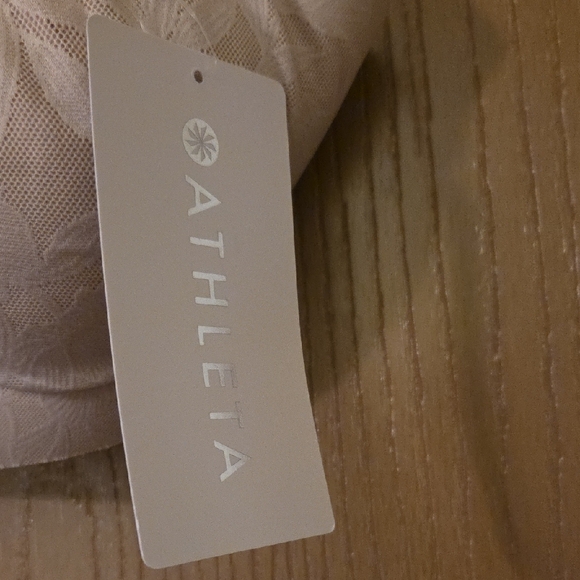 Athleta NWT Cream Lace Bra...size Med - Picture 2 of 4